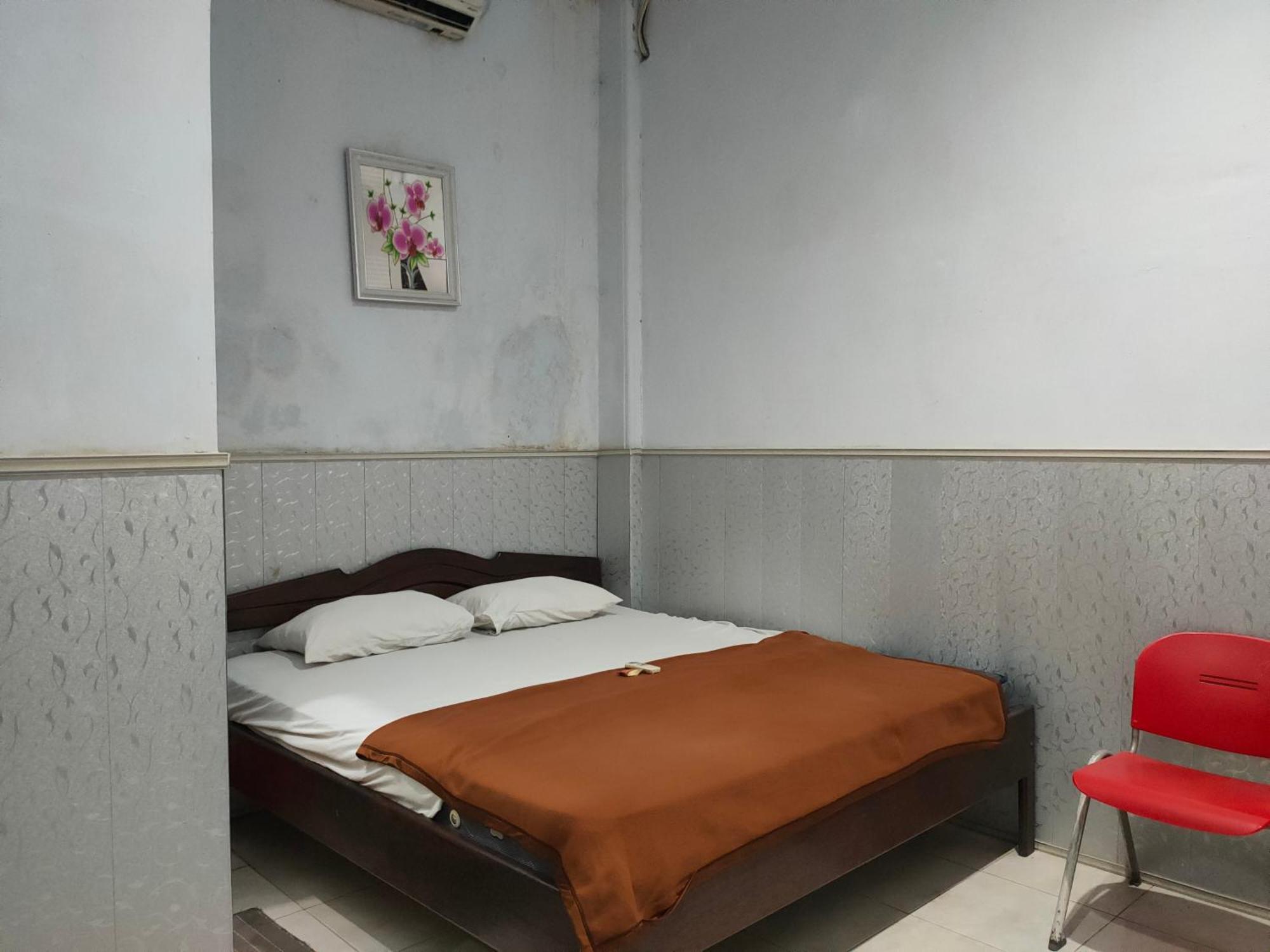 Oyo 90529 Baruga Makassar 2*