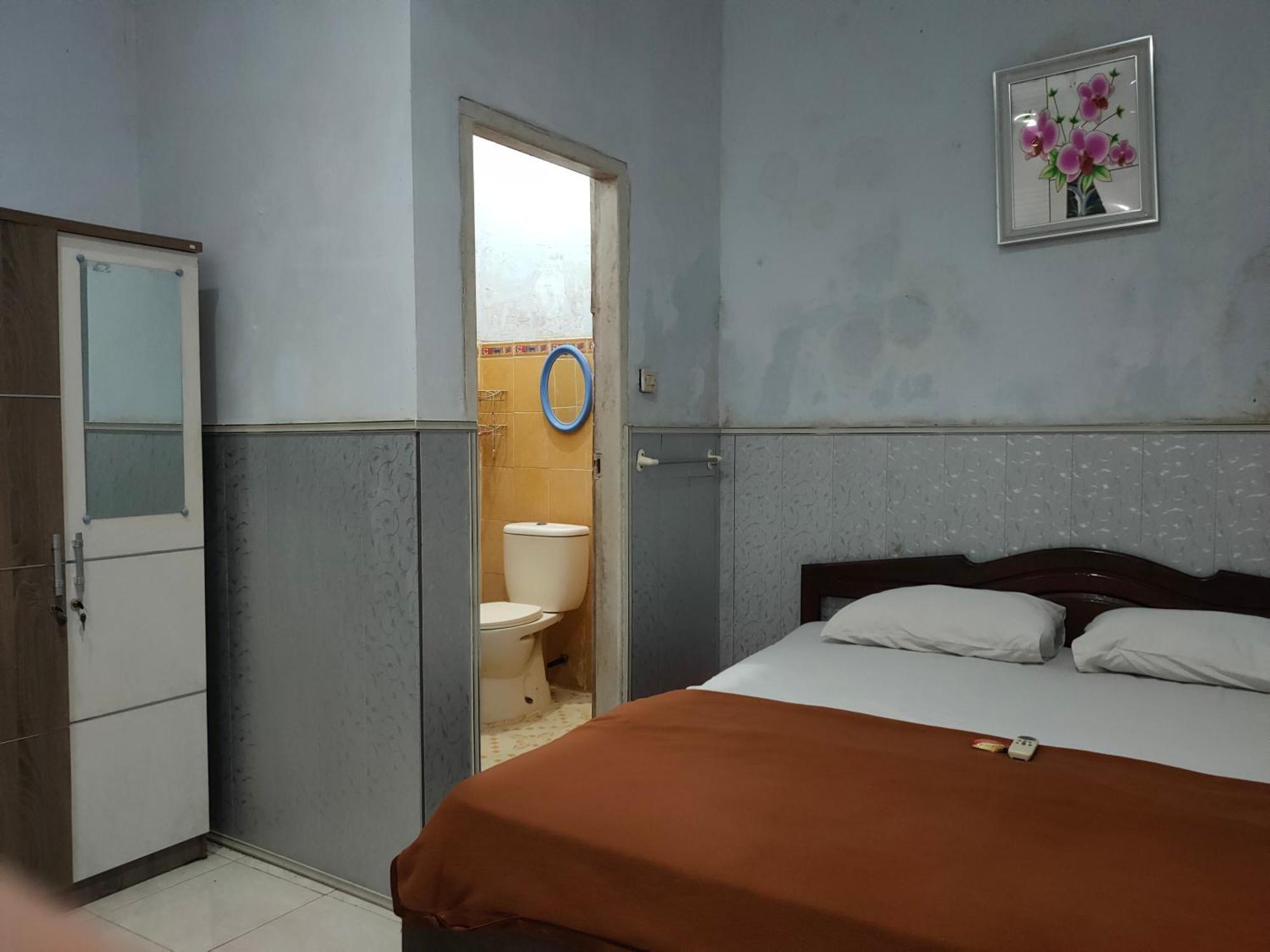 Oyo 90529 Baruga Makassar 2* Manda
